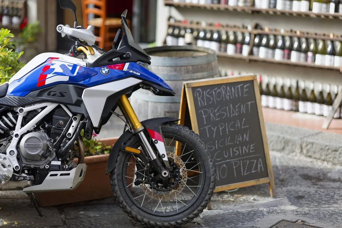 Обзор BMW F 450 GS 2026: характеристики, цены и особенности — фото 2