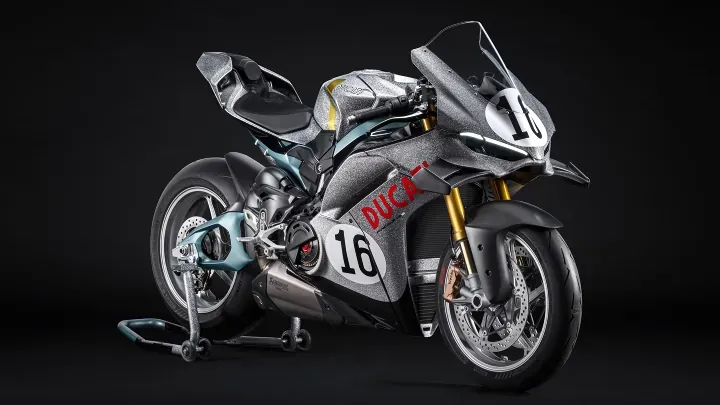 Галерея Ducati Collezione 100 Panigale V4 S 100