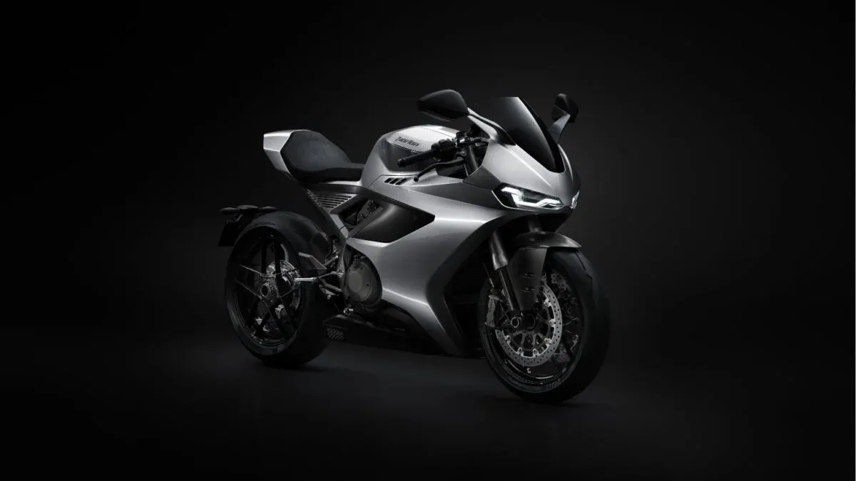 5 ожидаемых двухколесных моделей TVS в 2026–27 годах в Индии: от Jupiter CNG до Apache RR 450 — фото 3