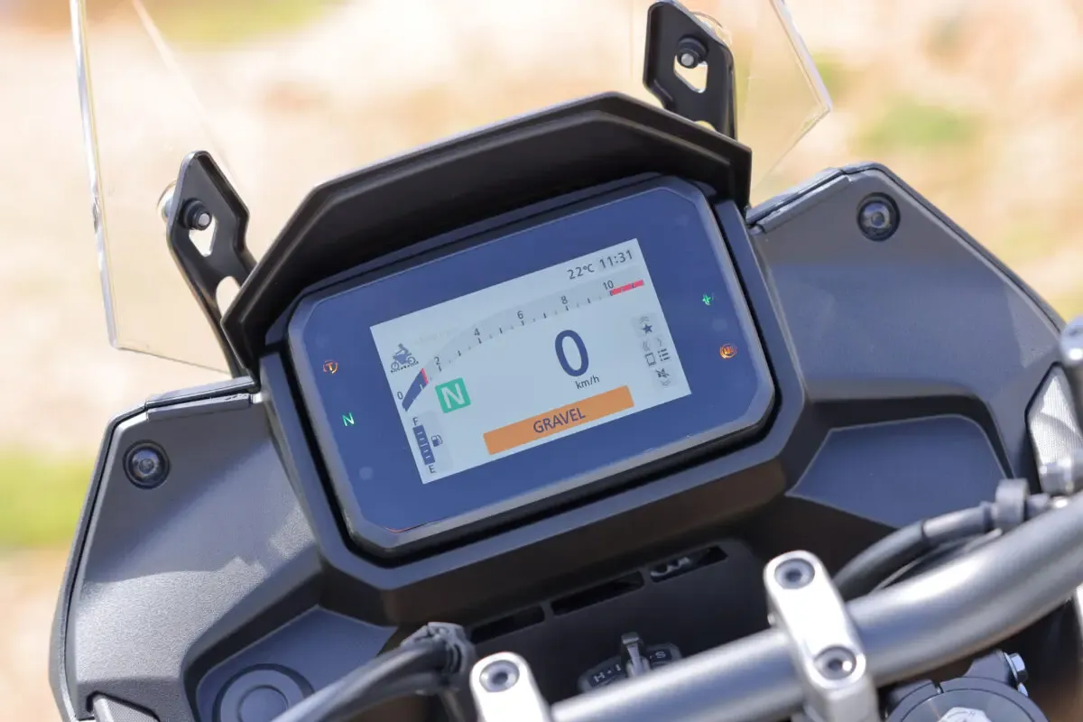 Первый тест-драйв: Honda XL750 Transalp с системой E-clutch — фото 2