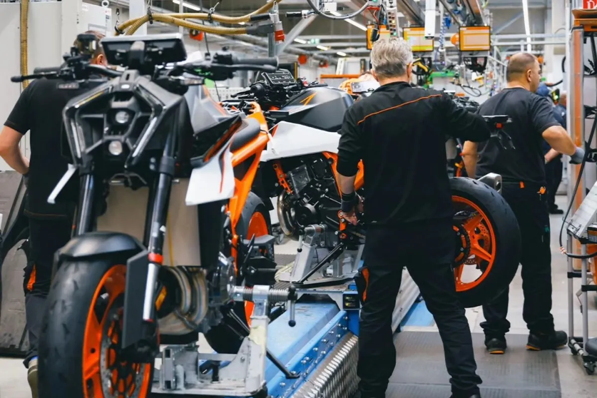 KTM спасена от банкротства: индийский Bajaj выкупил долги австрийского бренда