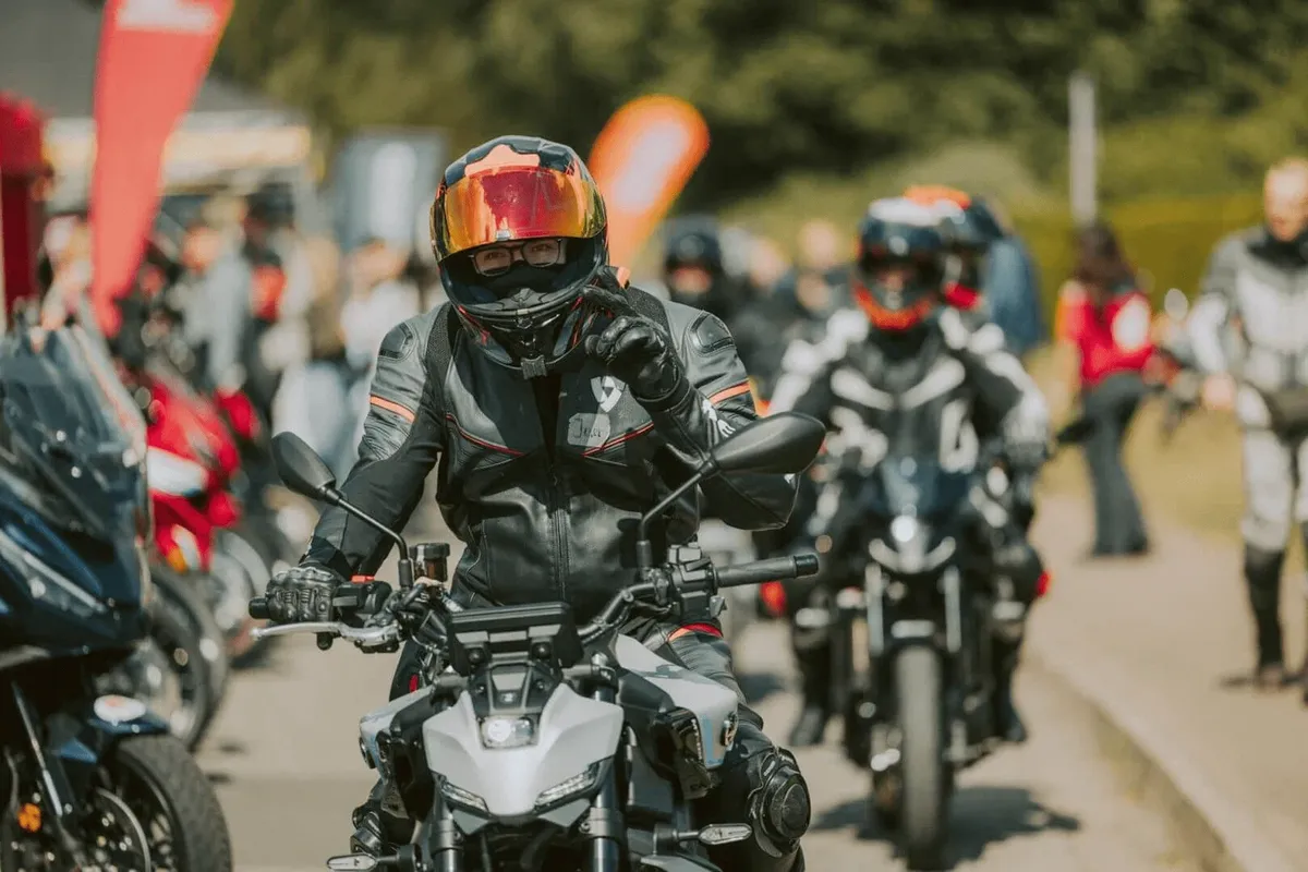 Indian Motorcycle расширяет сеть в Великобритании, подключая Holywood Service Station — фото 4
