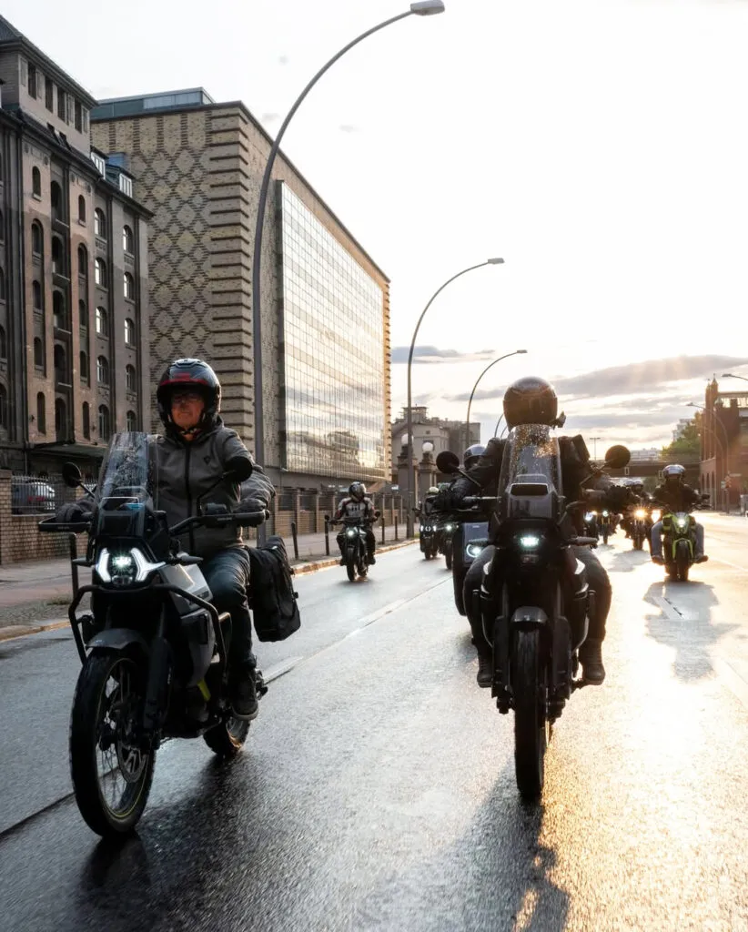 Срочные новости: Reload Land организует Silent Ride в Лондоне 4 июля — фото 2
