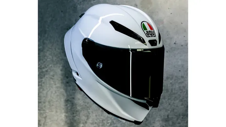 AGV представила Pista GP RR Mono White