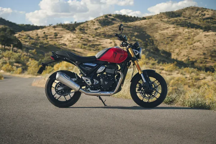 Triumph анонсирует модели 2027 года: обновленные расцветки для актуальной линейки — фото 3