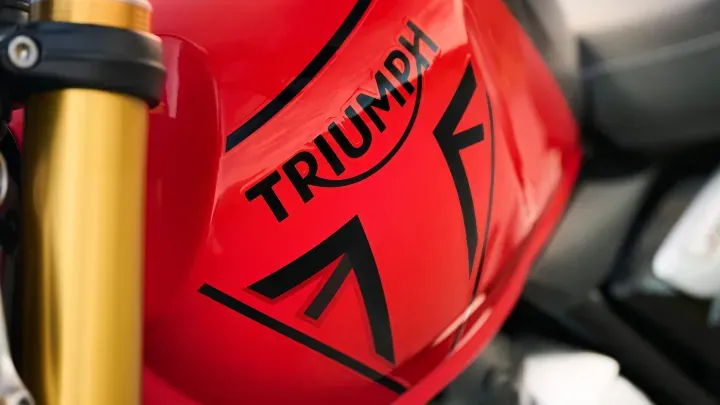 Галерея Triumph Speed 400 и Scrambler 400 X 2027 года