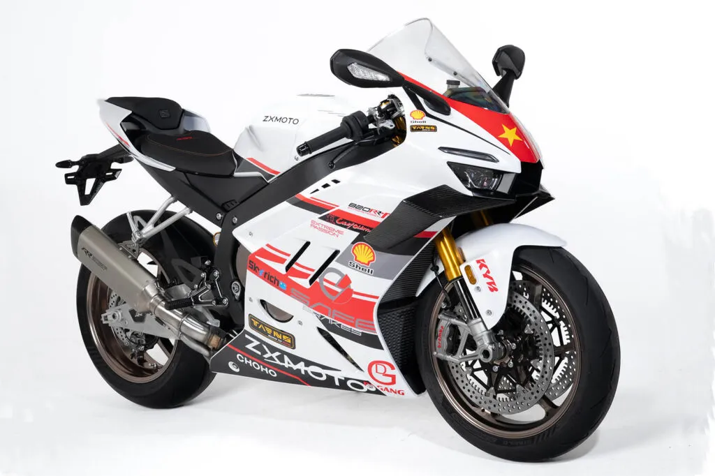 Раскрыты технические характеристики ZXMOTO 820RR-R: лучший представитель в классе среднеразмерных спортбайков — фото 4