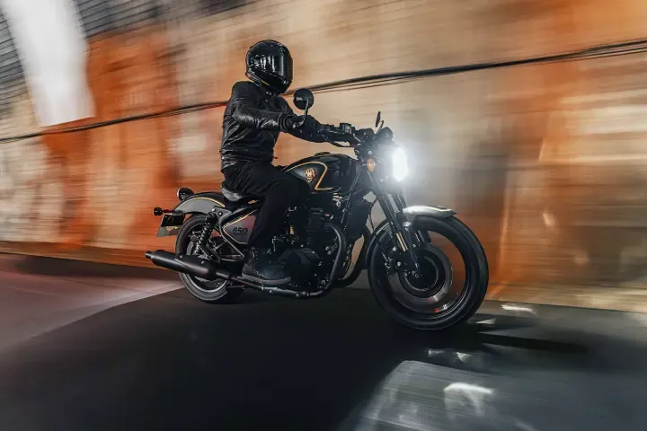 Открыта регистрация на лимитированную серию Royal Enfield Shotgun 650