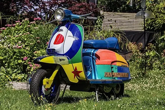Знаменитая Lambretta «Stanley Road», принадлежавшая Полу Уэллеру, выставлена на аукцион — фото 2