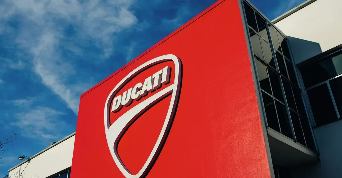 MIMIT одобрил Соглашение о развитии Ducati: 121 млн инвестиций, 33,5 млн — безвозмездно