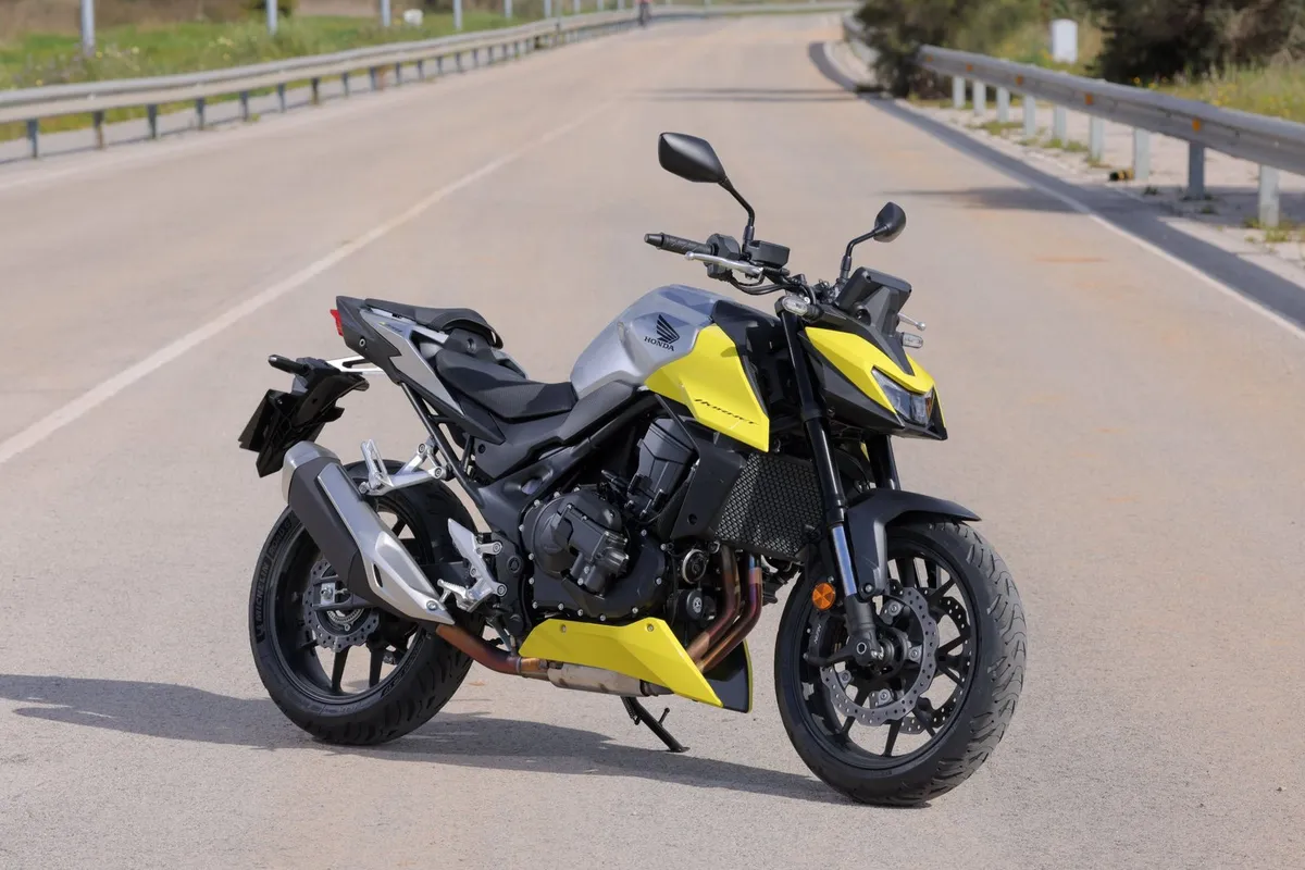 Honda CB750 Hornet E-Clutch 2026: полный обзор и технические характеристики — фото 3