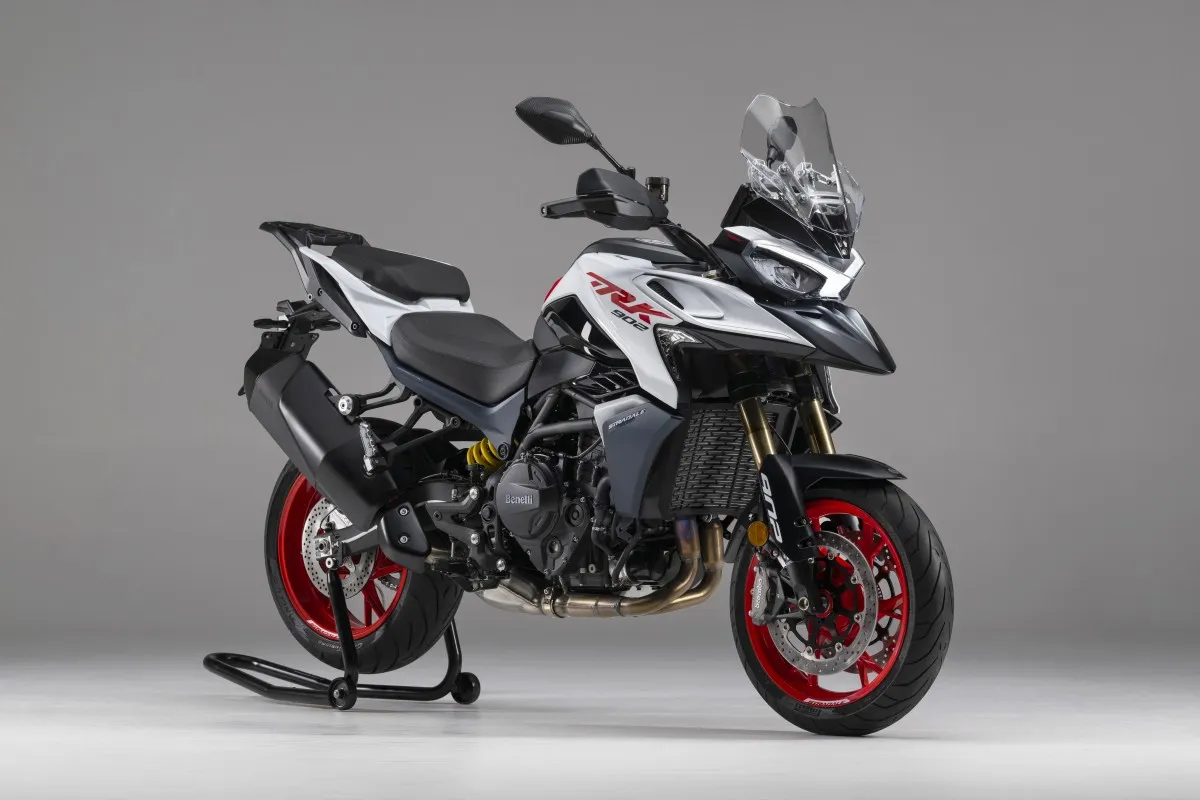 Готовится ли к выпуску гипер-адвенчер-скутер QJMOTOR SRT900X? — фото 2