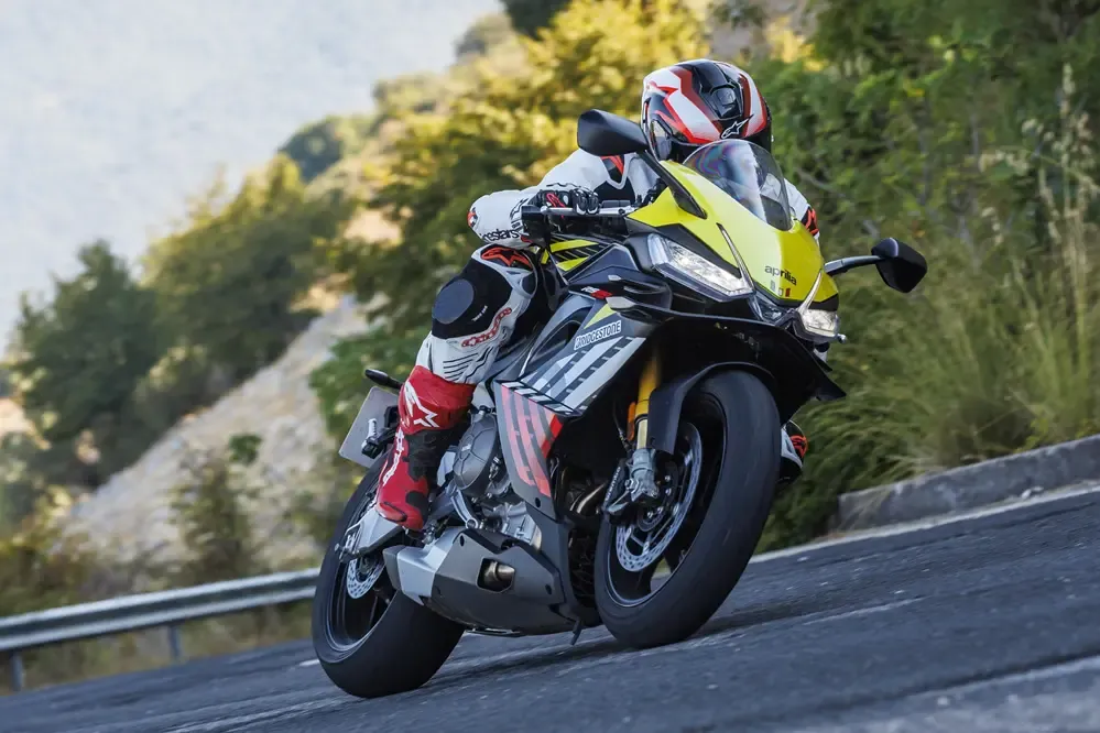 Aprilia RS660 Factory 2026: полный обзор обновлённого спортбайка — фото 3