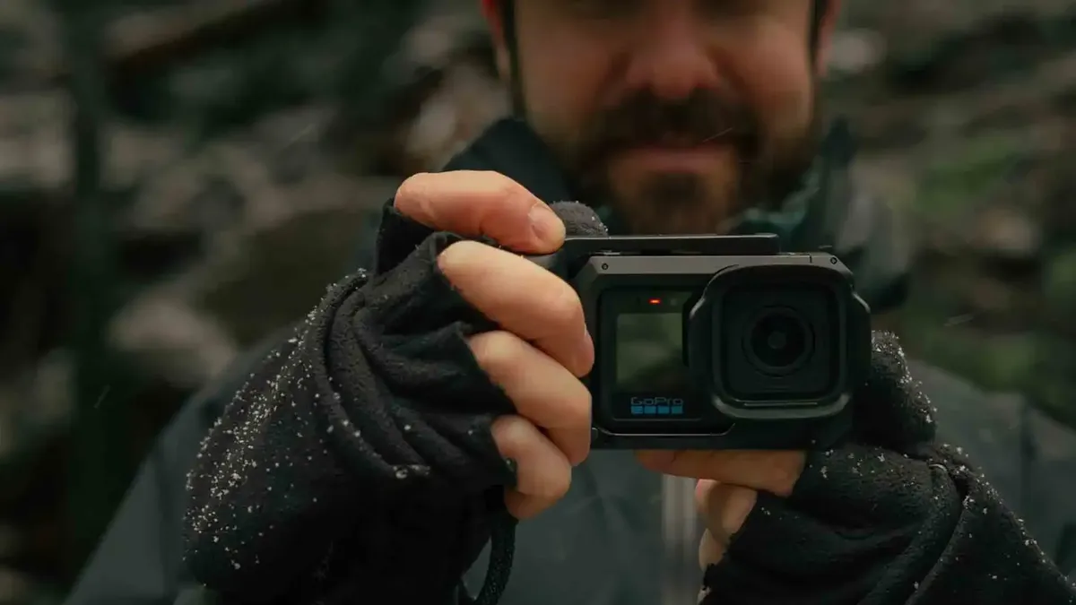 GoPro переходит под контроль AI-компании и видеоблогера: акции взлетели