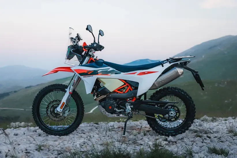KTM официально представила новый 690 Rally: большой одноцилиндровый раллийный мотоцикл — фото 2