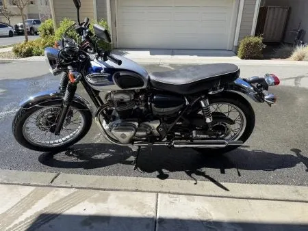 Kawasaki W650 2000 года: ретро в квадрате — фото 4