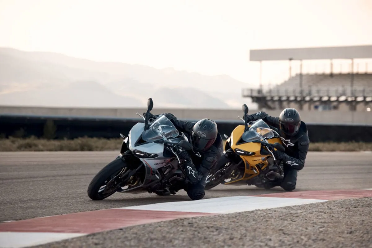 Triumph Daytona 660 2026: обновлённый спортбайк с гоночными технологиями и улучшенной управляемостью