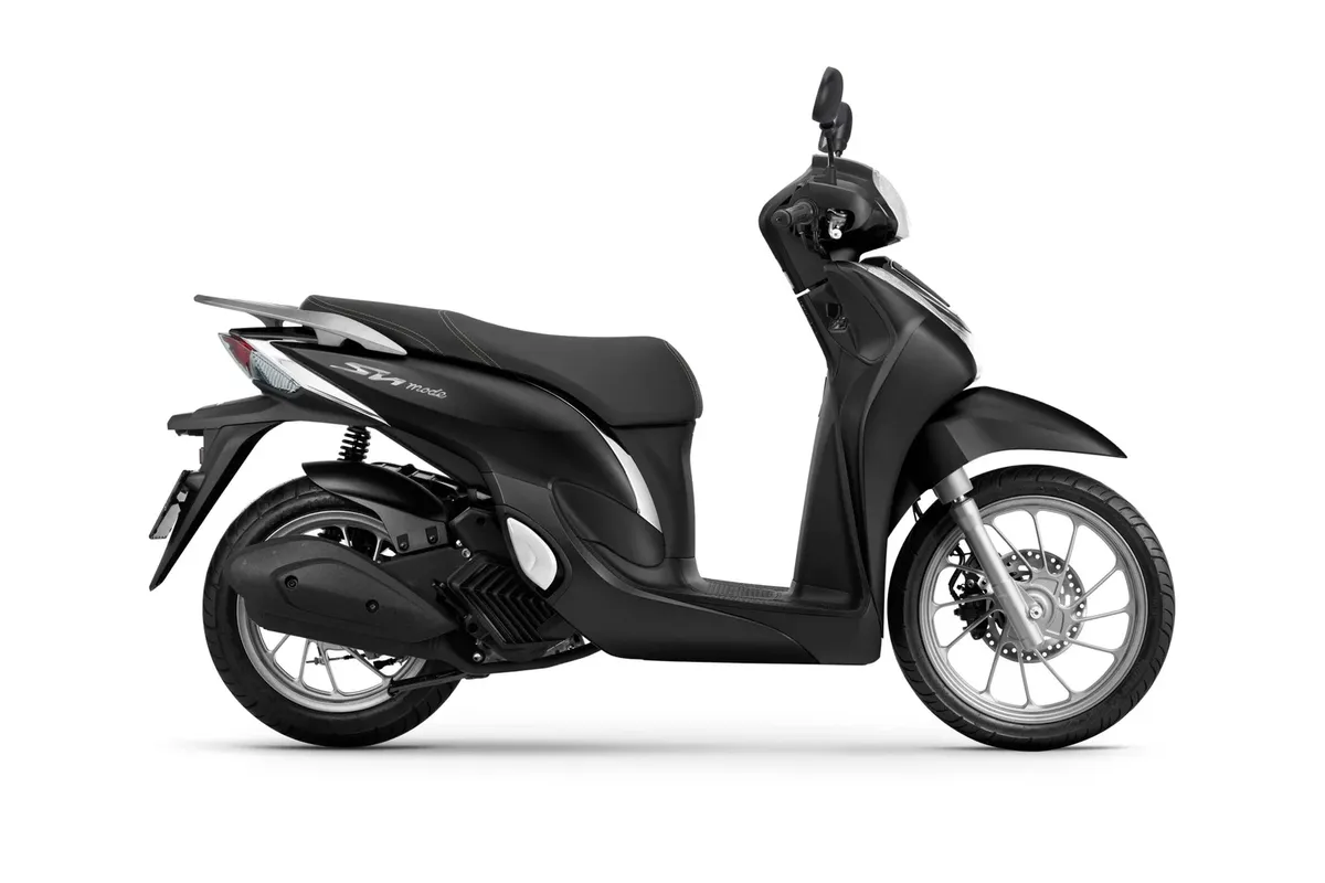 Honda SH Mode 125 обновился для 2027 года: новый TFT-дисплей и свежие цвета — фото 2