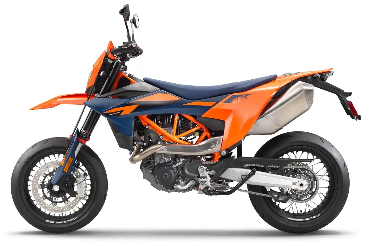 Обзор KTM 690 SMC R 2026: 9 супермото фактов — фото 2