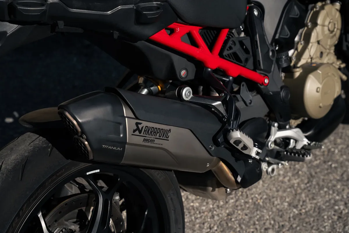 Ducati Multistrada V4 Pikes Peak получил обновление в стиле MotoGP — фото 4