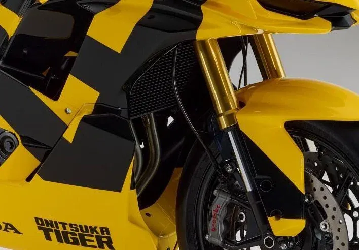 Honda CBR750R: концепт-байк Onitsuka Tiger скрывает новую спортивную модель