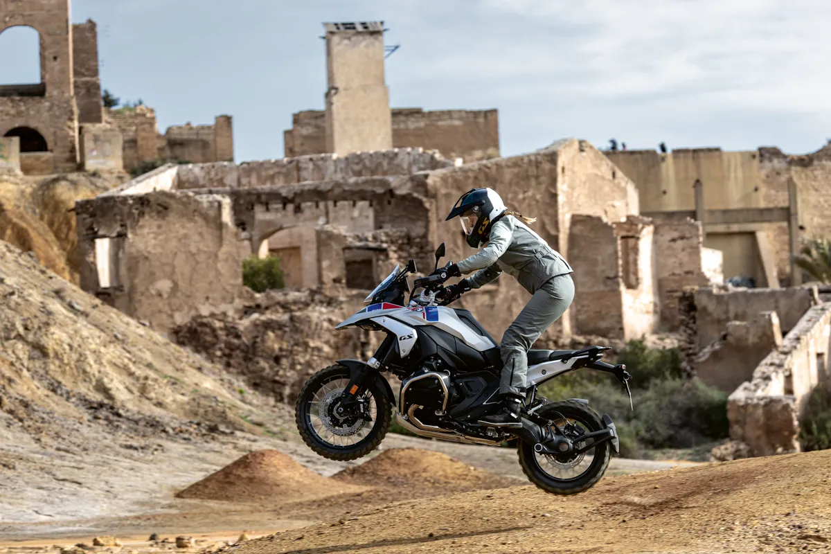 BMW R 1300 GS с автоматической коробкой передач ASA поступила в продажу в Малайзии — фото 3