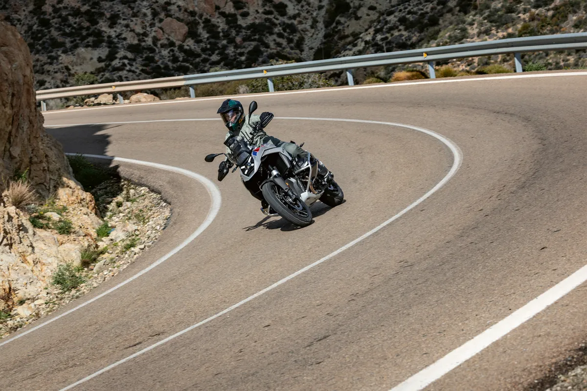 BMW R 1300 GS с автоматической коробкой передач ASA поступила в продажу в Малайзии — фото 4