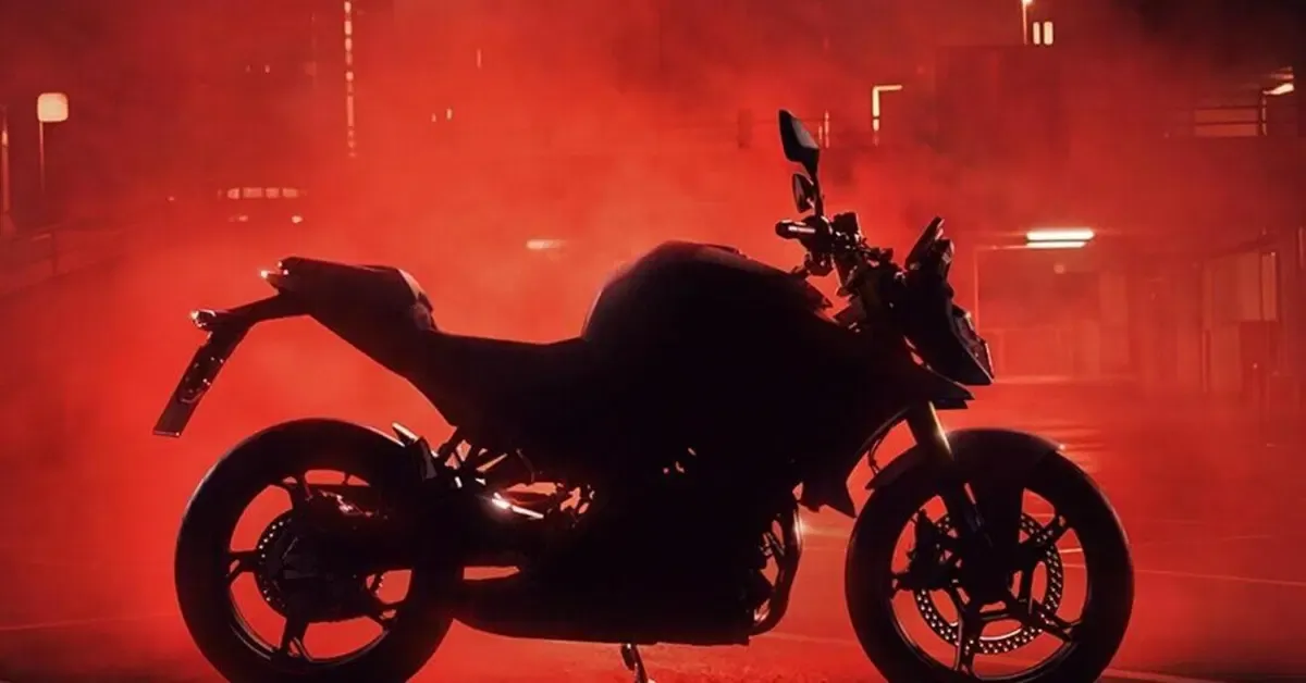 Новая BMW F 450 R: представлен тизер двухцилиндровой naked для прав категории A2