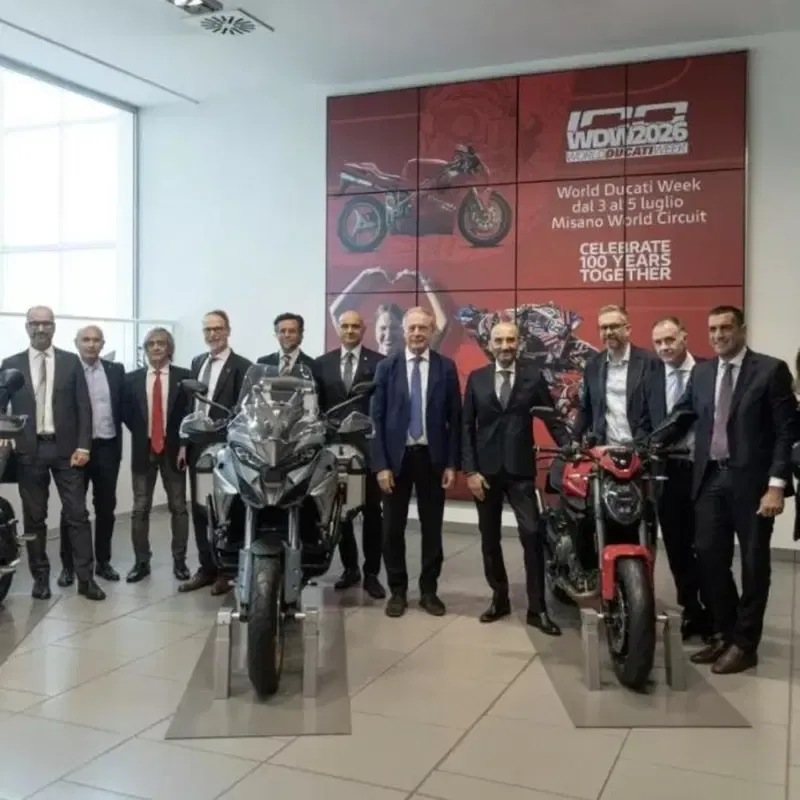 Ducati: встреча с Volkswagen, готовность Урсо применить «золотую силу», но что это такое? — фото 4