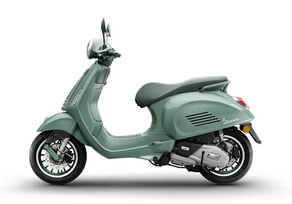 Восстановлена решетка радиатора: выпущена лимитированная версия Vespa Primavera 80th в честь 80-летия бренда