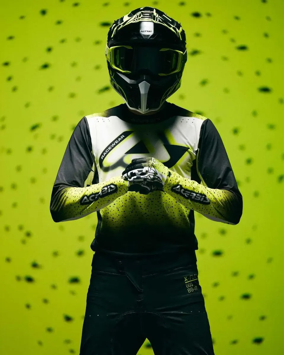 Acerbis представляет новый гоночный комплект X-FLEX 2.0 для сезона 2027 — фото 2