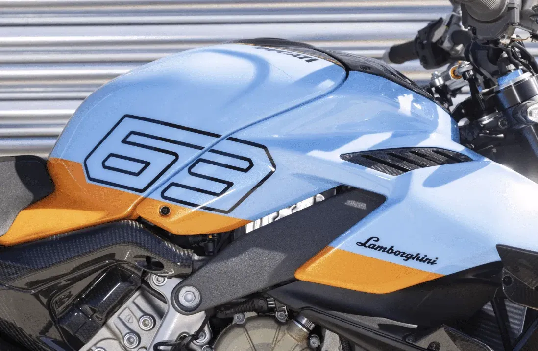 Уникальный Ducati Streetfighter V4 Lamborghini Speciale Clienti с нулевым пробегом уйдет с молотка на аукционе — фото 3