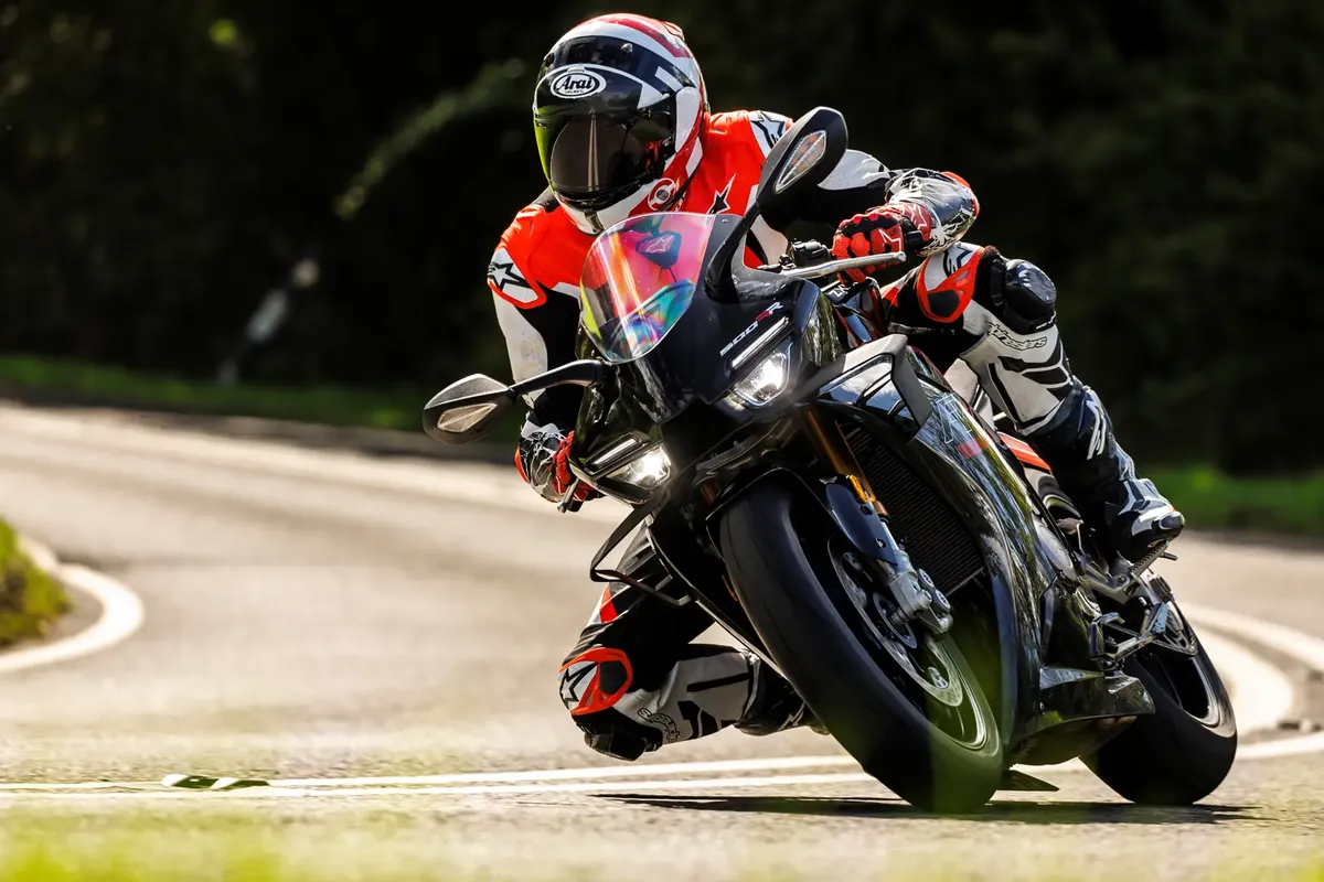 Новый китайский четырехцилиндровый спортбайк ZXMoto 500RR: серьезный конкурент лидерам класса