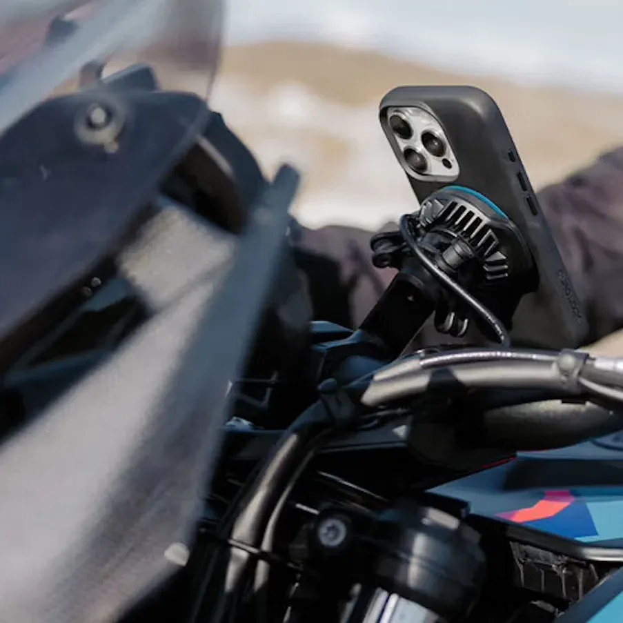 Alpinestars RSRV и Red Bull представили капсульную коллекцию