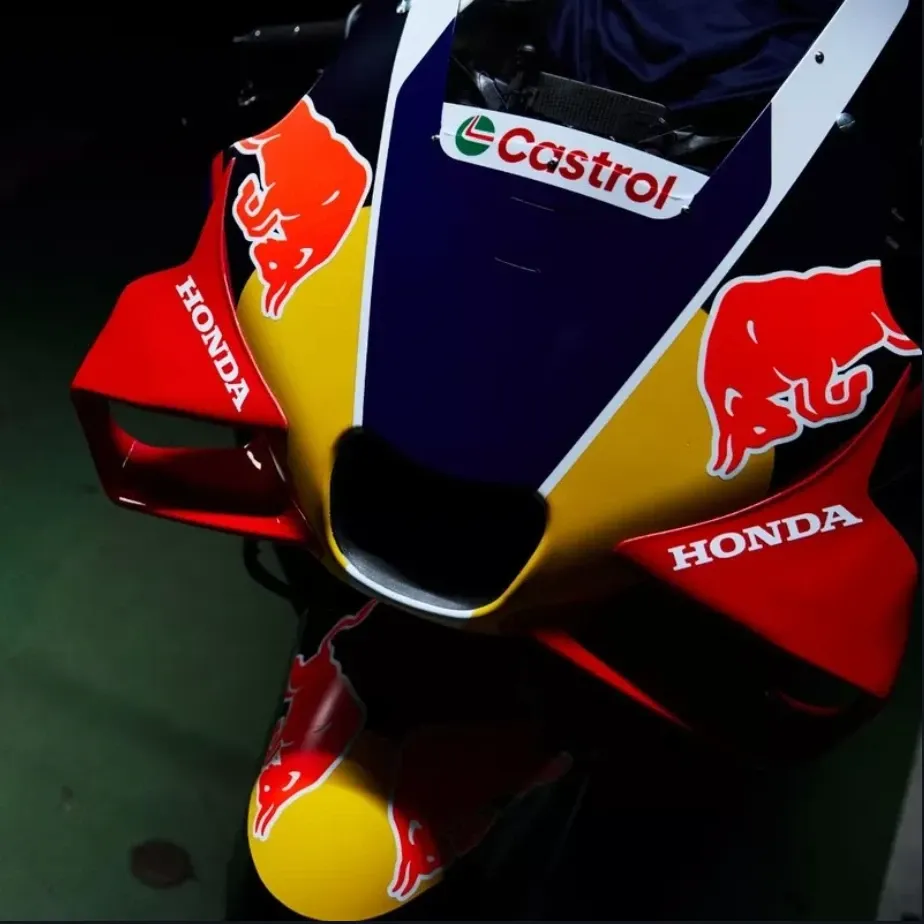 Red Bull возвращается на мотоциклы Honda MotoGP. Что это значит для KTM Tech3? — фото 3