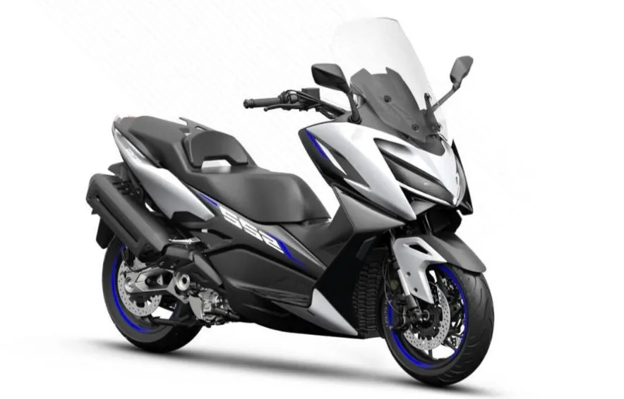 Zontes 552: Китайский вызов Yamaha TMAX с весом 178 кг и четырьмя вариациями