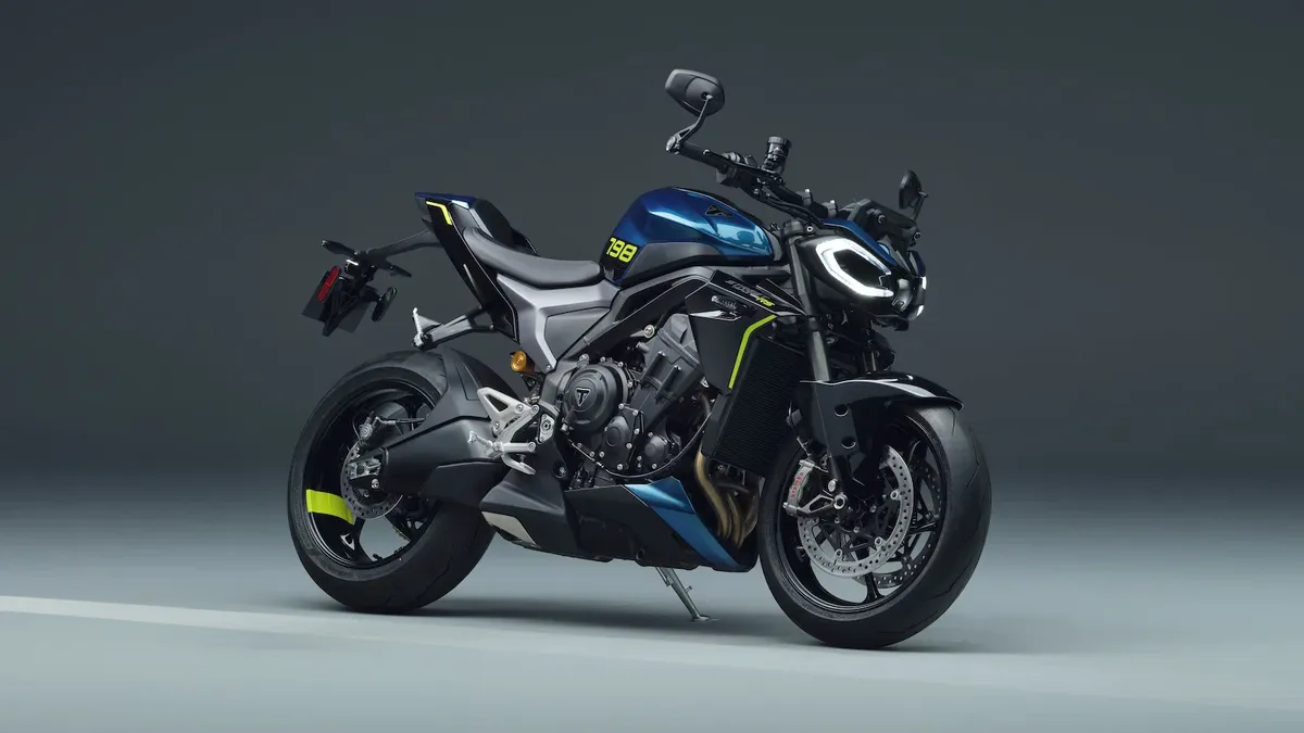 Triumph подтвердила новые Street Triple, Tiger 900 и 1200 для 2027 года — фото 2