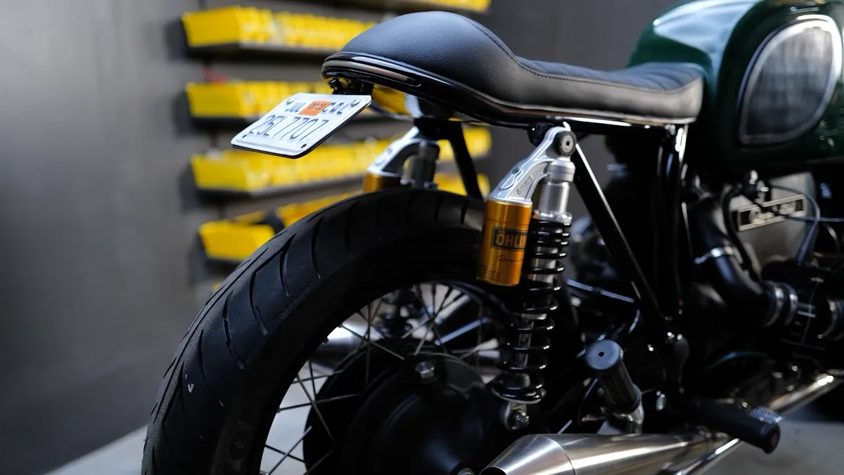 BMW R90/6 1975 года от Roughchild: кастомный кафе-рейсер, спроектированный с учётом роста водителя — фото 3