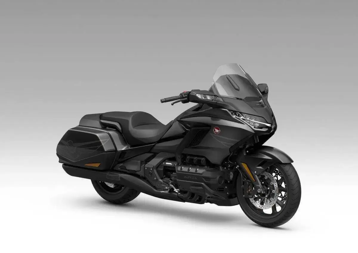 Honda Gold Wing 2027: четыре новые расцветки без изменений в технике — фото 3