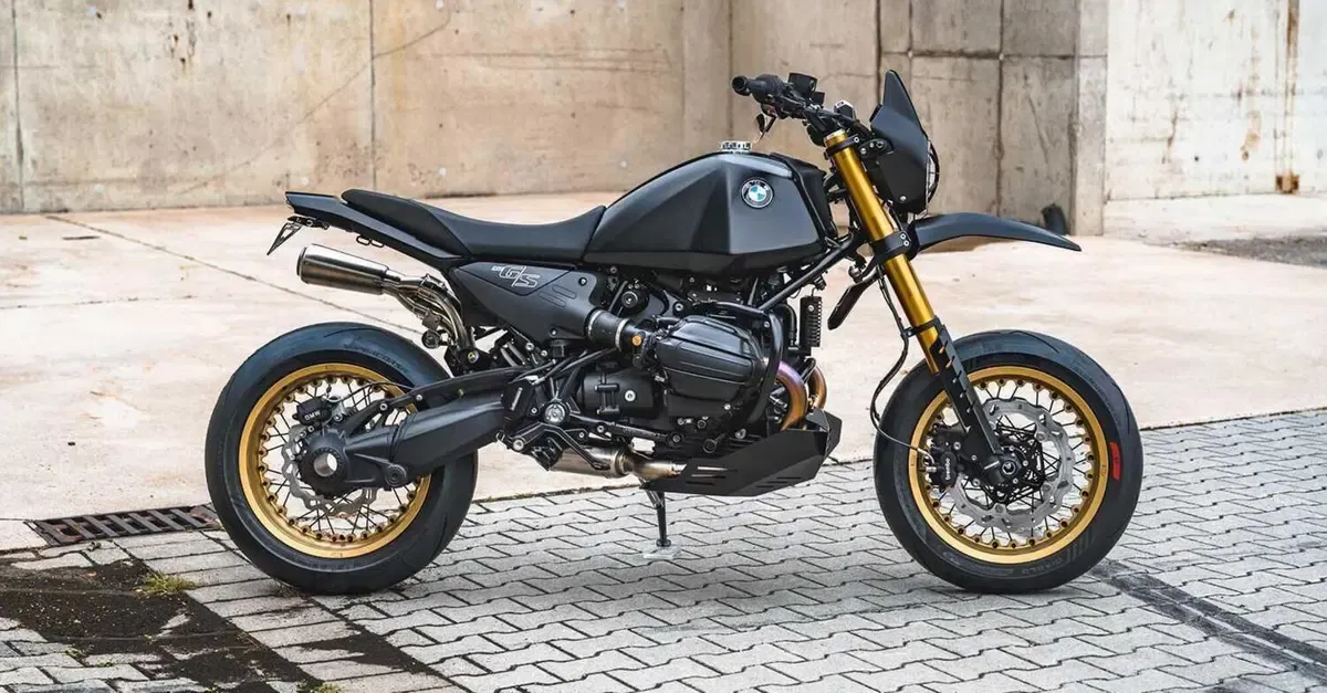 BMW R12 G/S SUMO: как классическая «боксерона» превращается в супермото