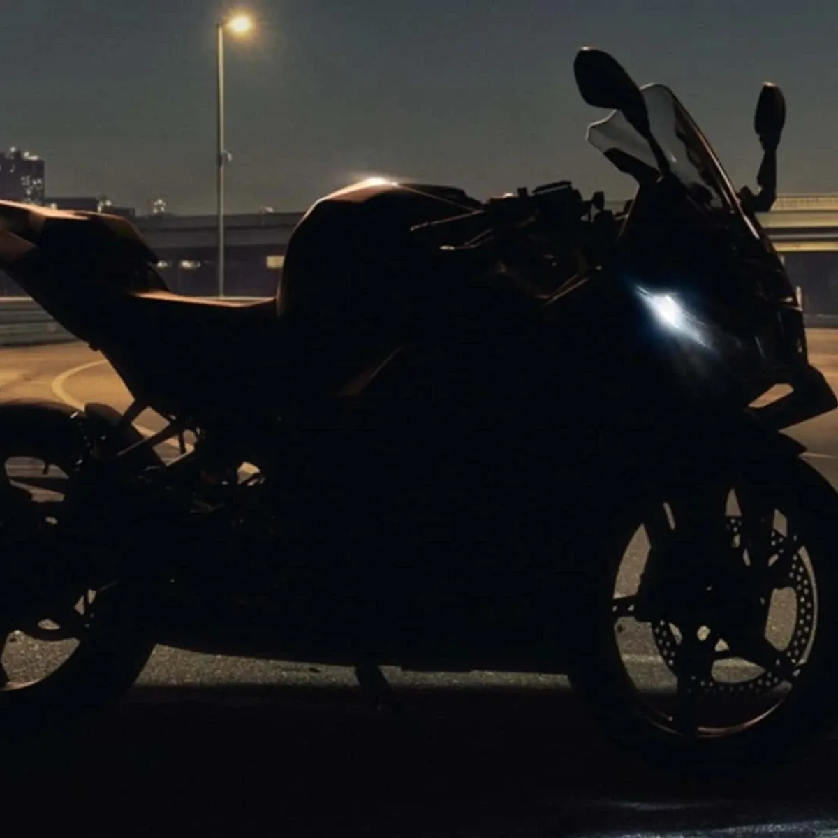 Спортивный мотоцикл BMW F 450 RR для начинающих приближается к релизу — фото 3