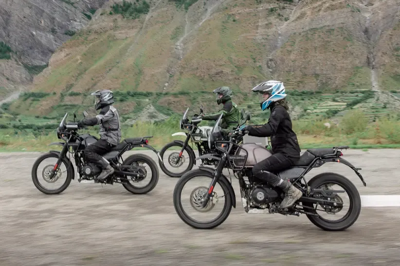 Оригинальный Royal Enfield Himalayan возвращается в виде модели 440 с увеличенной мощностью и шестиступенчатой КПП — фото 2