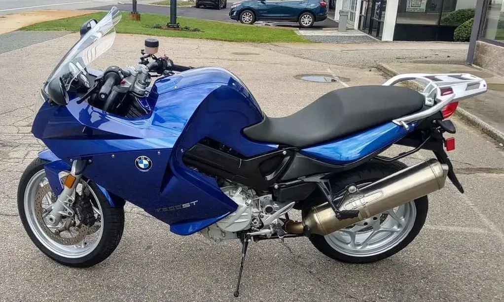 Продаётся: 2008 BMW F800 ST — доступный спорт-турист для дальних поездок