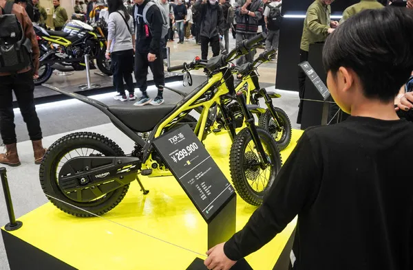 Triumph представляет премиальные детские электромоторы TXP на Tokyo Motorcycle Show 2026 — фото 4