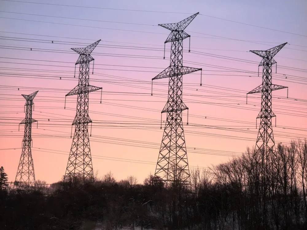 Новый экологичный ралли для электрических мотоциклов: ZAPP! Rally на гидроэлектростанции в Квебеке