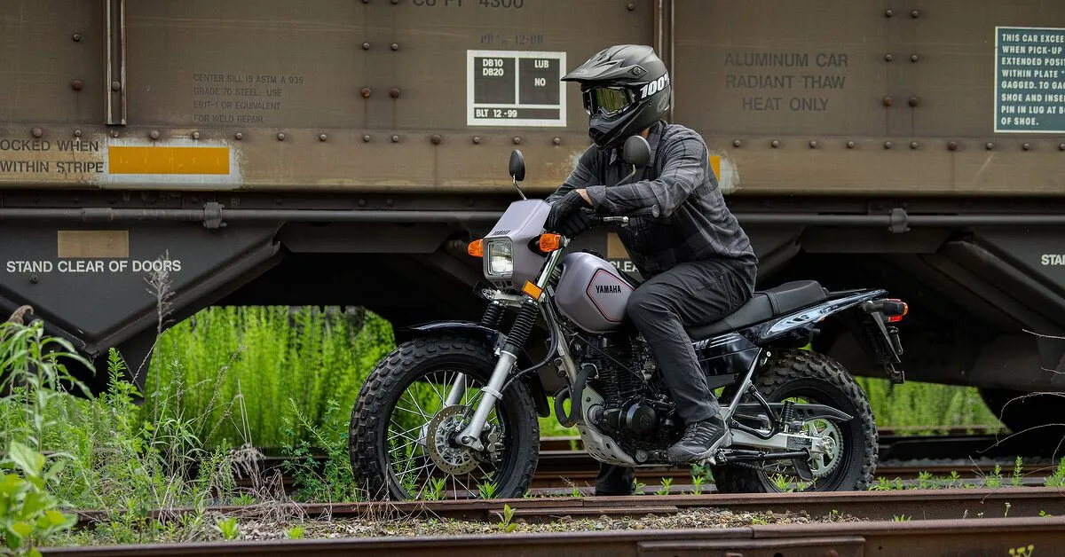 Внезапный отзыв 962 мотоциклов Yamaha TW200 2026 года из-за неисправного спидометра