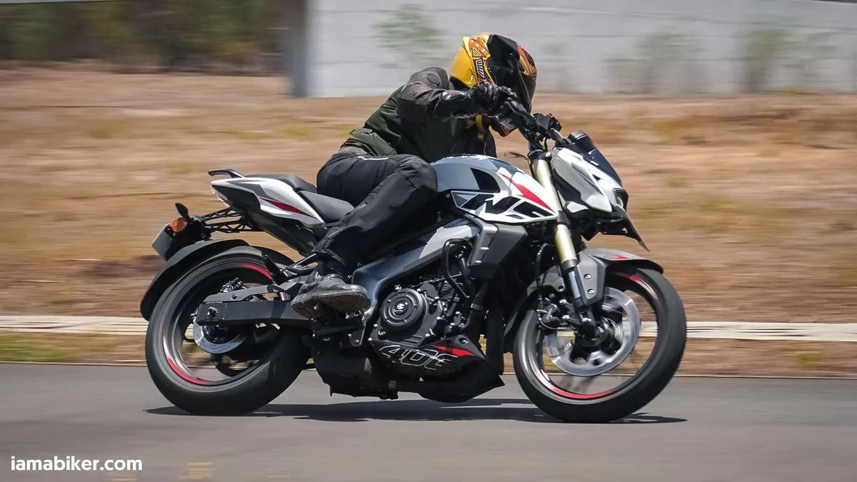 Утекли характеристики новых Bajaj Pulsar NS400Z и Dominar 400: 350 кубов против меньшего налога