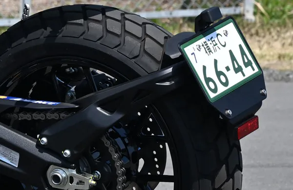 Владельцы мотоциклов смогут выбрать желаемый номерной знак с середины октября, скутеры не входят в перечень