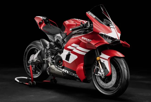 Ducati Superleggera V4 Centenario: специальная версия к столетию бренда