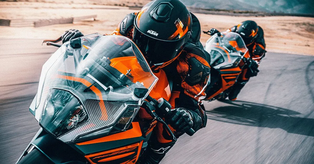 KTM расширяет отзывную кампанию по дроссельной заслонке на модели RC 390 и 390 Duke предыдущего поколения